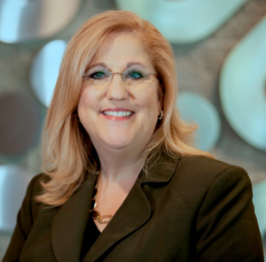 Dee Dee Pfister headshot