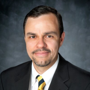 Carlos Morales headshot